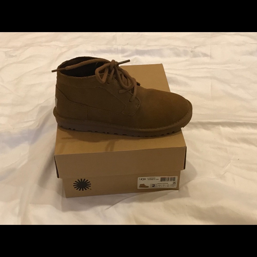 Boys Uggs Youth size 2